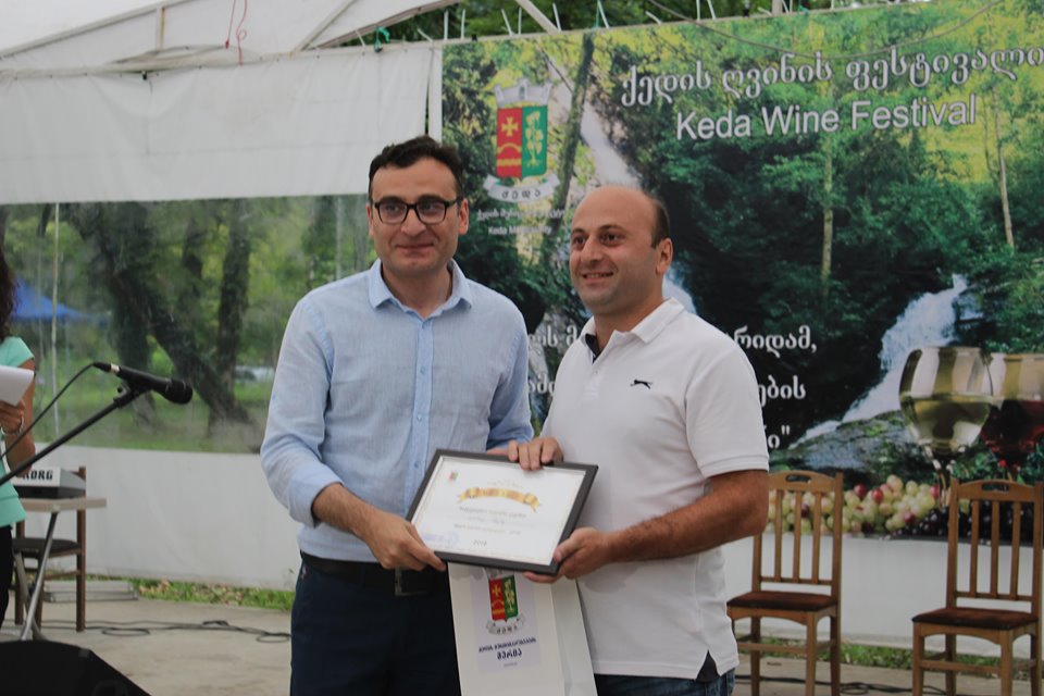 ფესტივალზე საუკეთესო ქედელი მეღვინეები გამოვლინდნენ