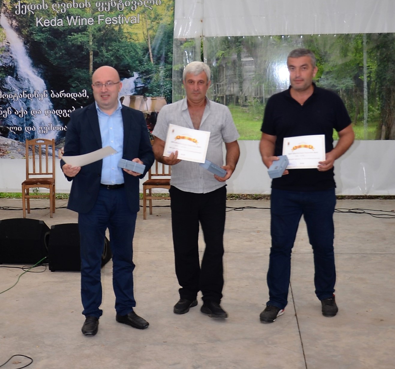 ფესტივალზე საუკეთესო ქედელი მეღვინეები გამოვლინდნენ