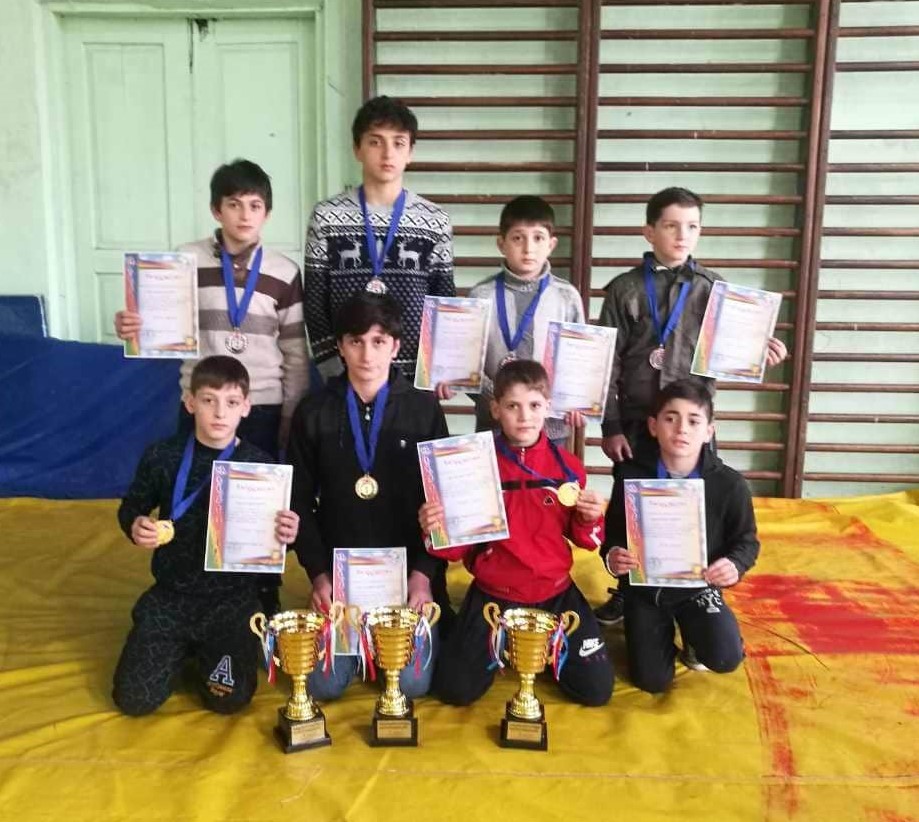 ქედელმა მოჭიდავეებმა 8 საპრიზო ადგილი ღირსეულად მოიპოვეს