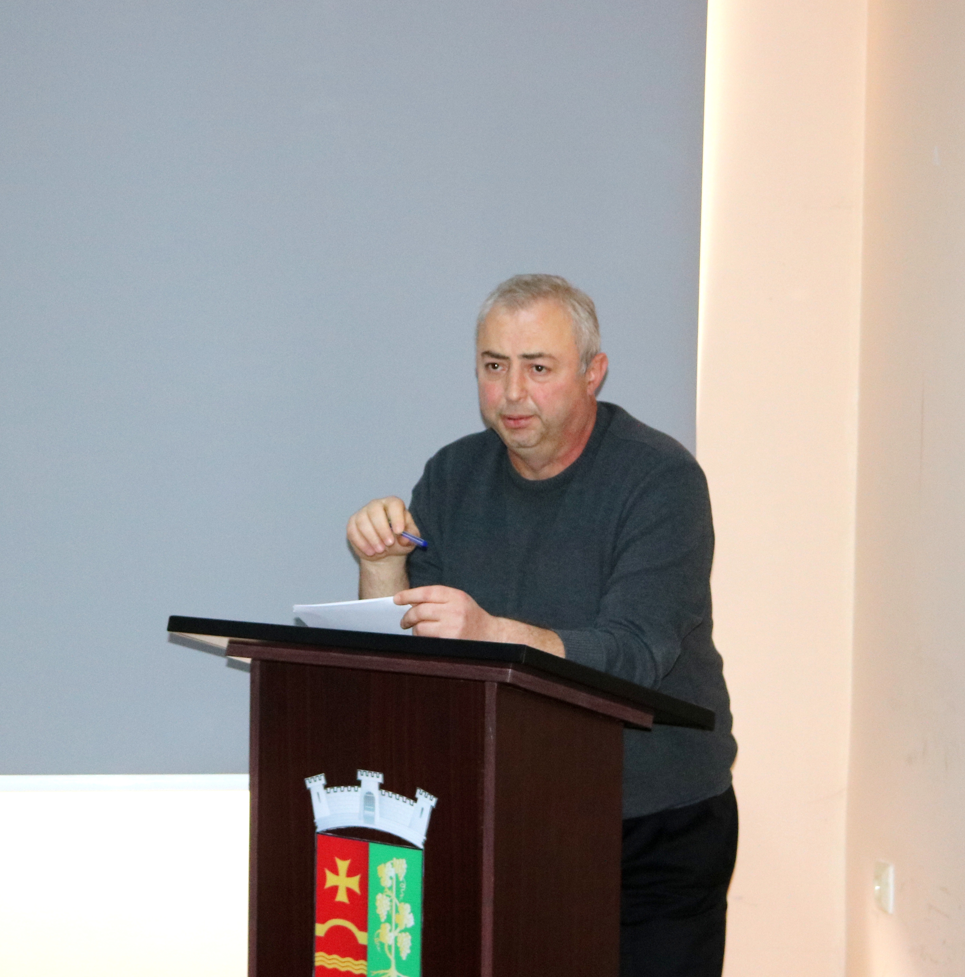 ქედის მუნიციპალიტეტის საკრებულოში მიმდინარე წლის პირველი სხდომა გაიმართა