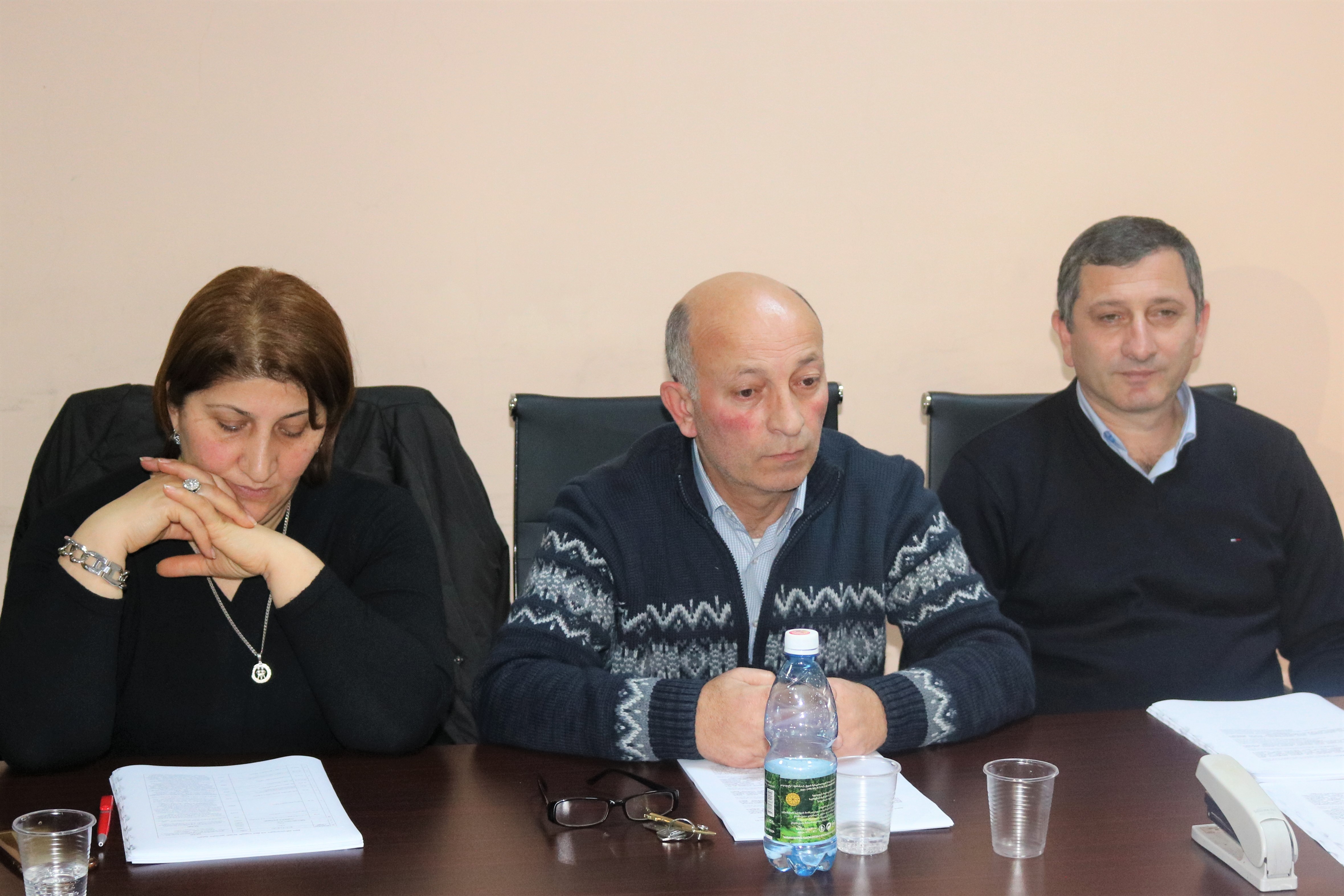 მიმდინარე წლის 13 თებერვლას ქედის მუნიციპალიტეტის საკრებულოში რიგგარეშე სხდომა გაიმართა