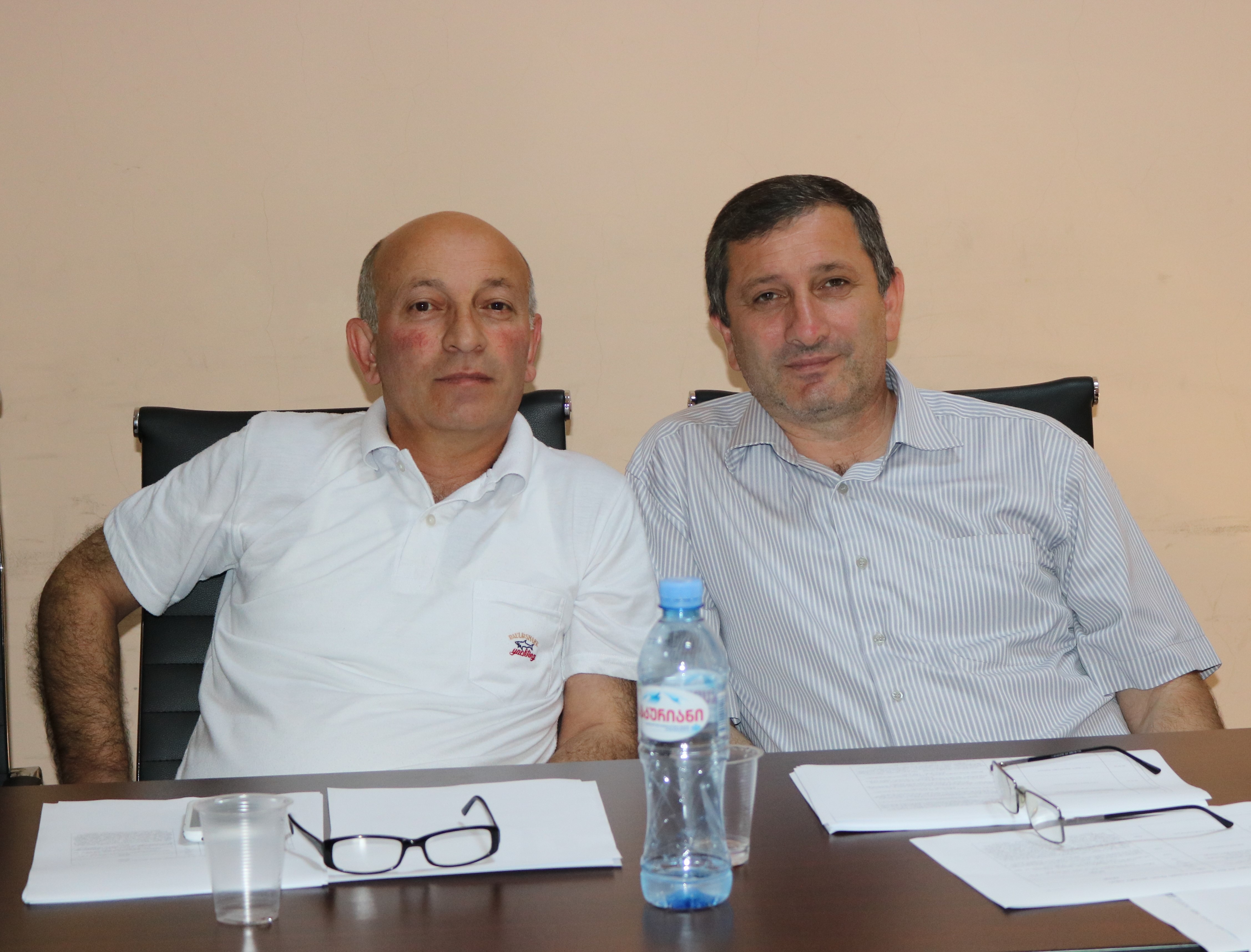 ქედის მუნიციპალიტეტის საკრებულოს №01-06/09 რიგგარეშე სხდომაზე დღის წერიგით გათვალისწინებული ხუთი საკითხი განიხილეს