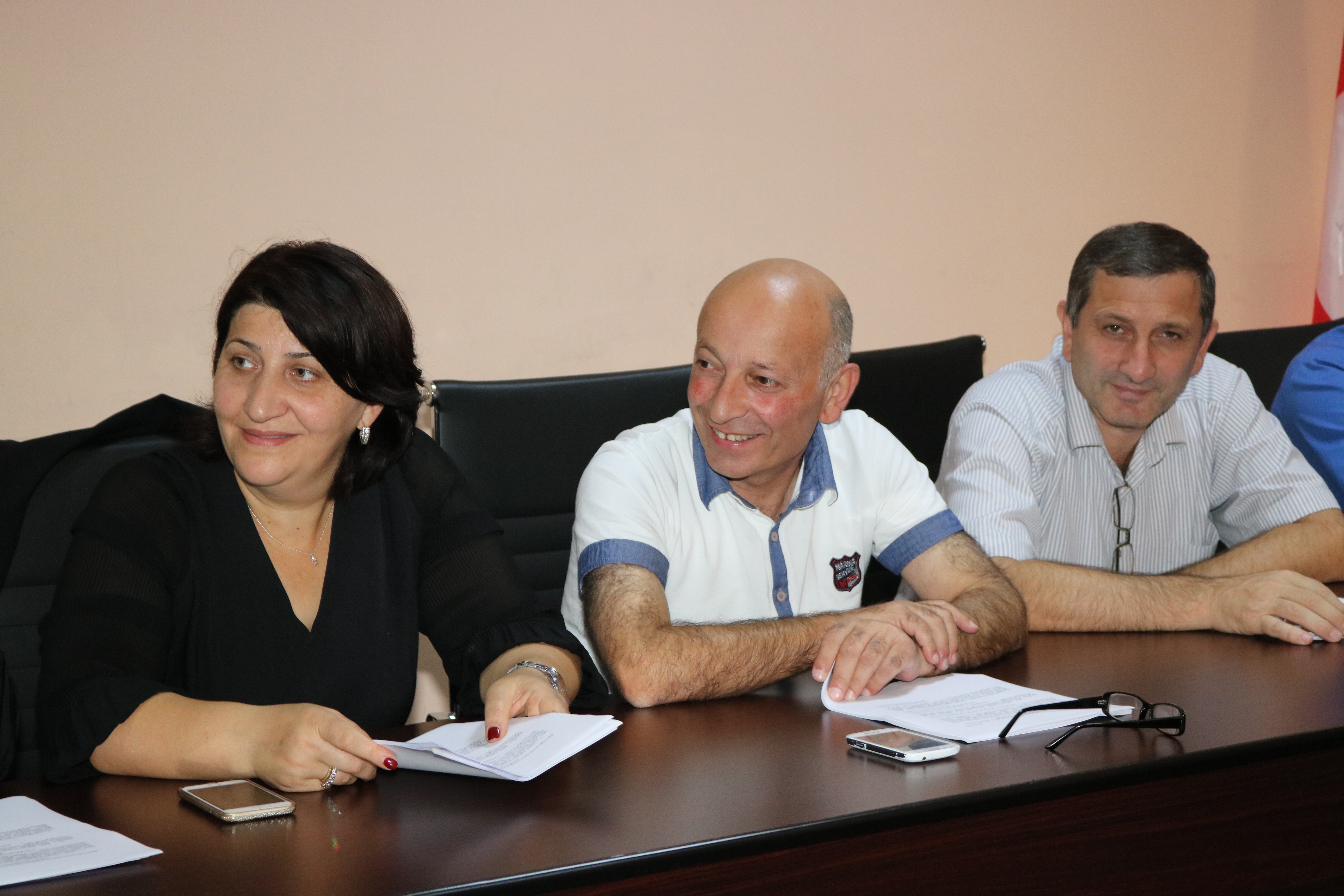 ქედის მუნიციპალიტეტის საკრებულოს სხდომათა დარბაზში 2018 წლის 28 სექტემბერს გაიმართა მორიგი №01-06/16 სხდომა