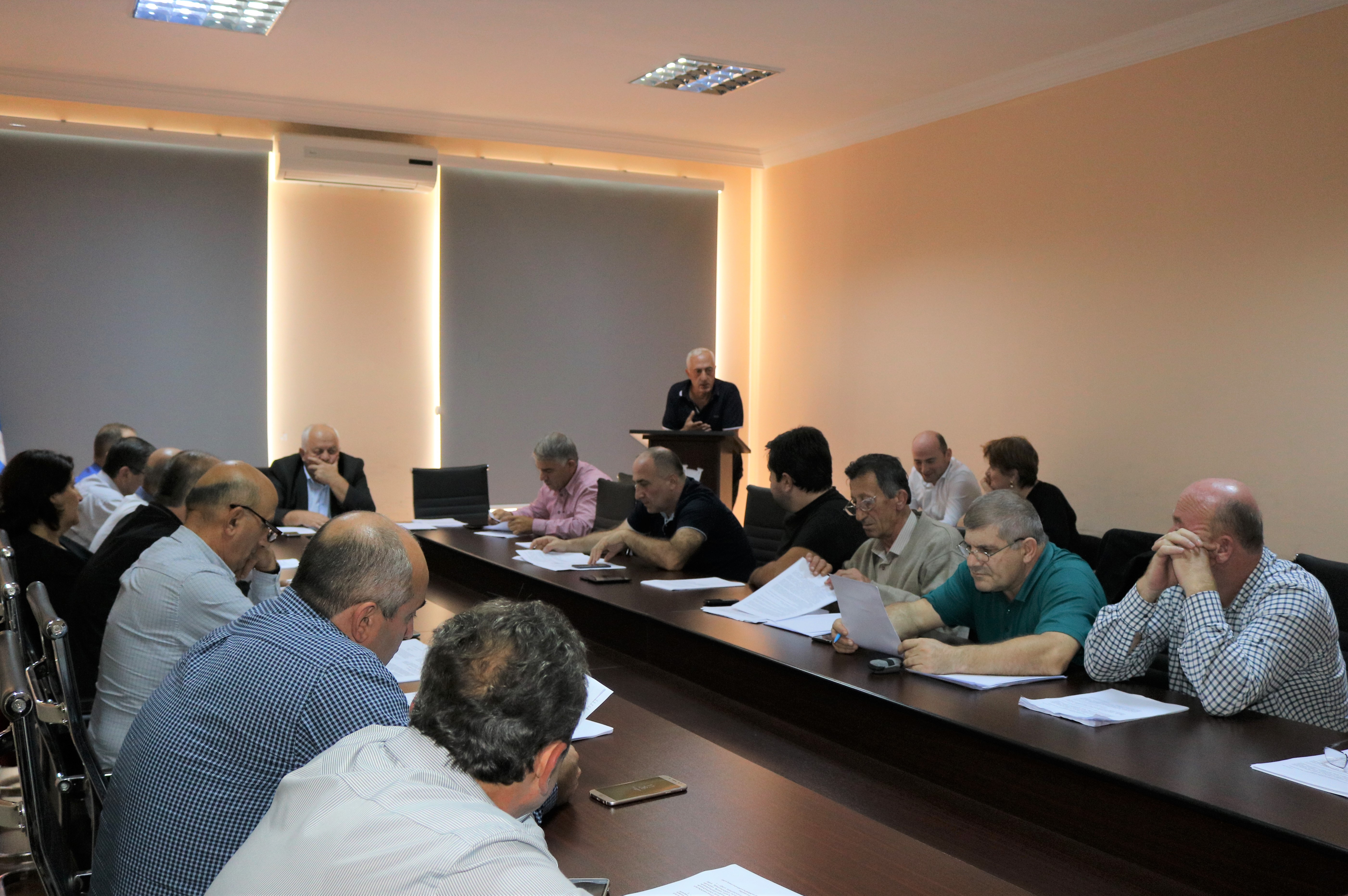 ქედის მუნიციპალიტეტის საკრებულოს სხდომათა დარბაზში 2018 წლის 28 სექტემბერს გაიმართა მორიგი №01-06/16 სხდომა