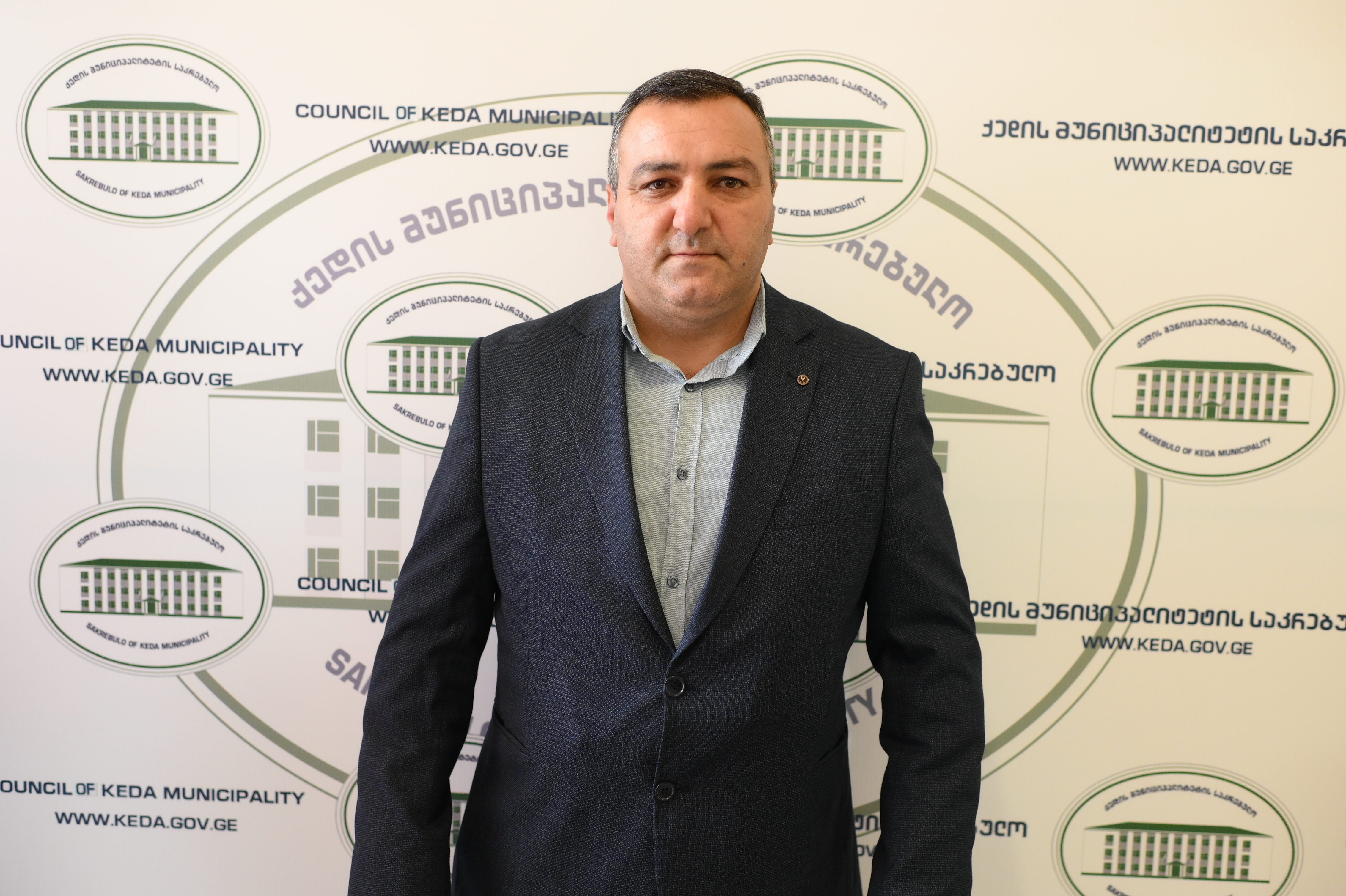 ზვიად არძენაძე