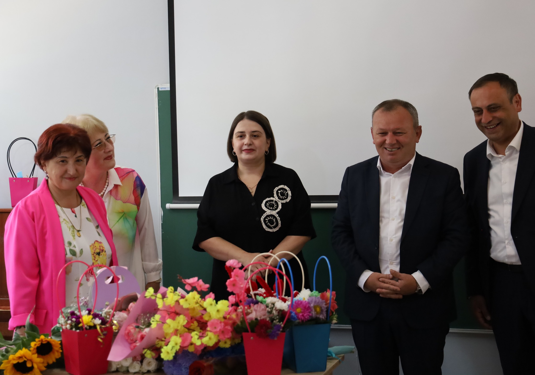 ქედის მუნიციპალიტეტში სასწავლო პროცესი  ყველა საჯარო სკოლაში განახლდა