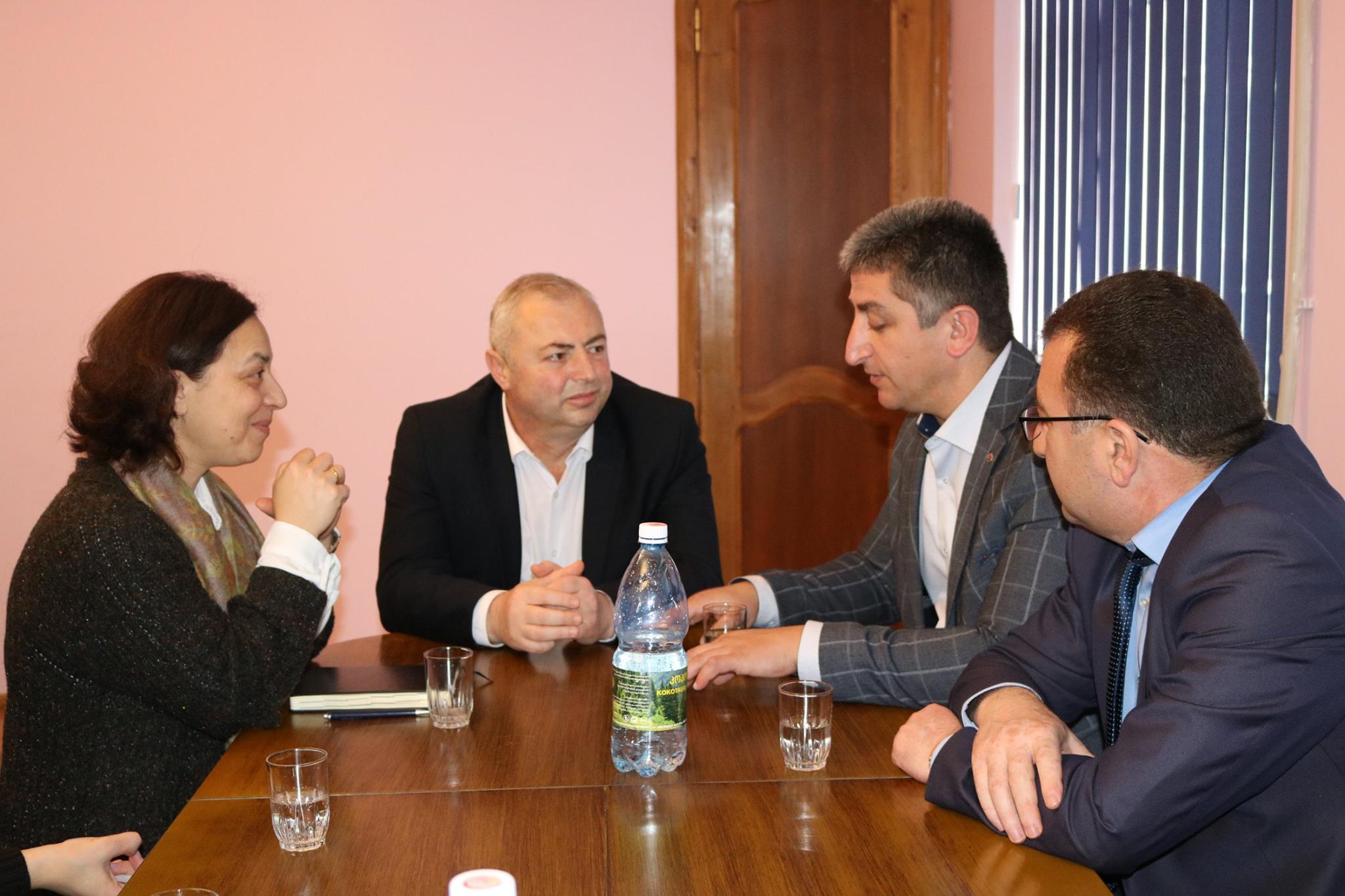 ლევან გორგილაძე სომხეთის დელეგაციას მასპინძლობდა