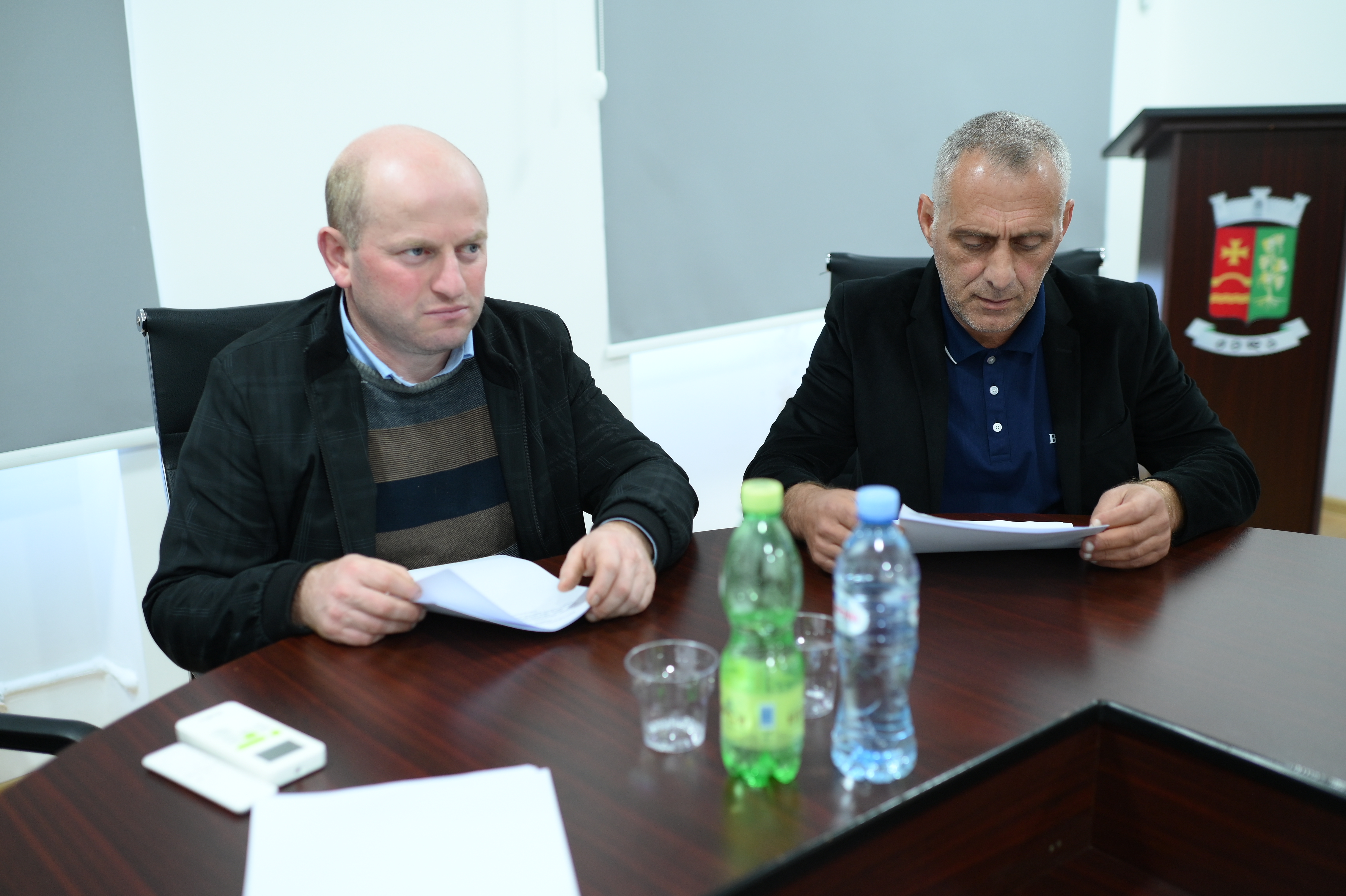 დღეს  საკრებულოს რიგგარეშე  სხდომაზე 2026 წლის ბიუჯეტის პროექტი  განიხილეს