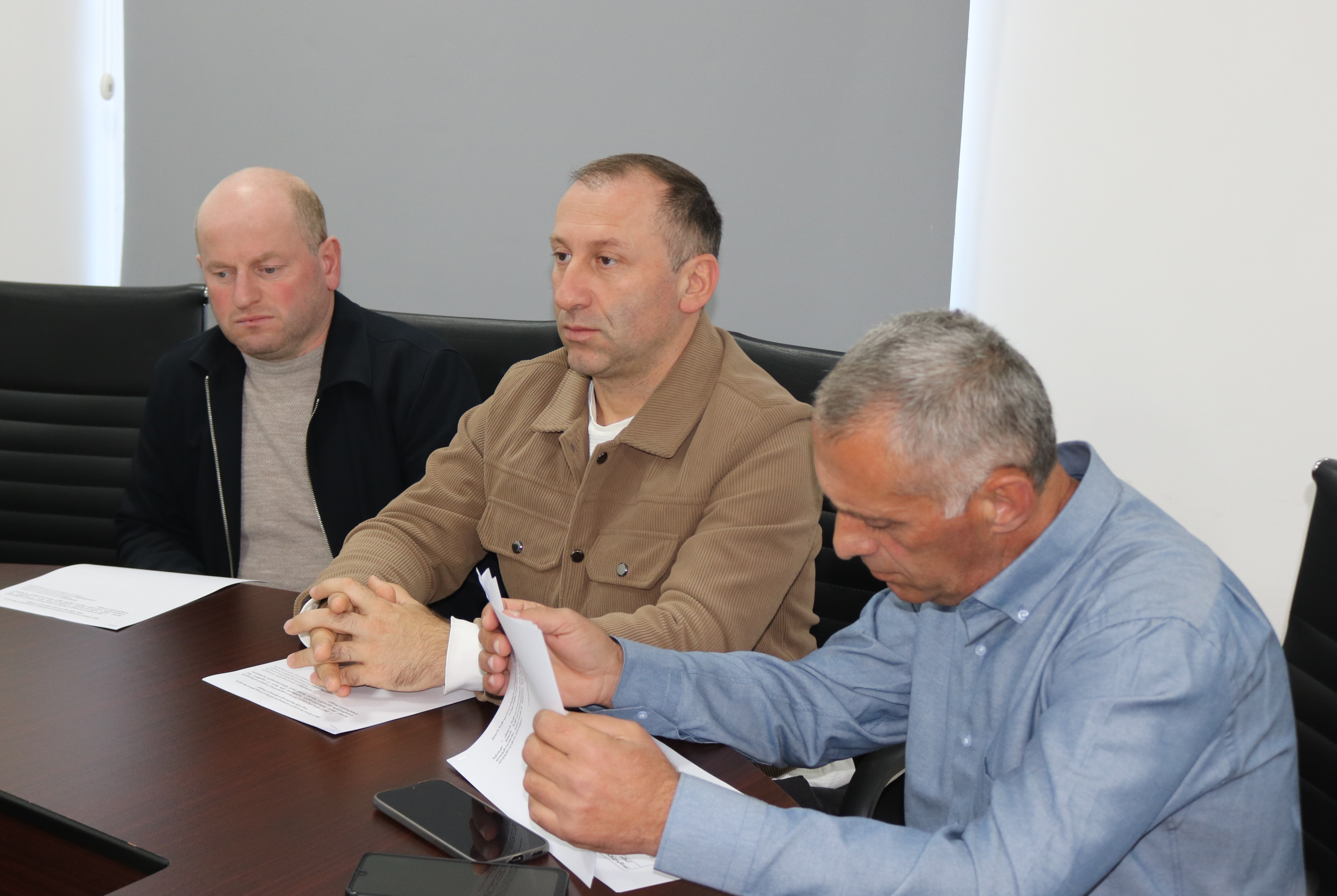 დღეს ქედის მუნიციპალიტეტის საკრებულოს რიგგარეშე სხდომა გაიმართა