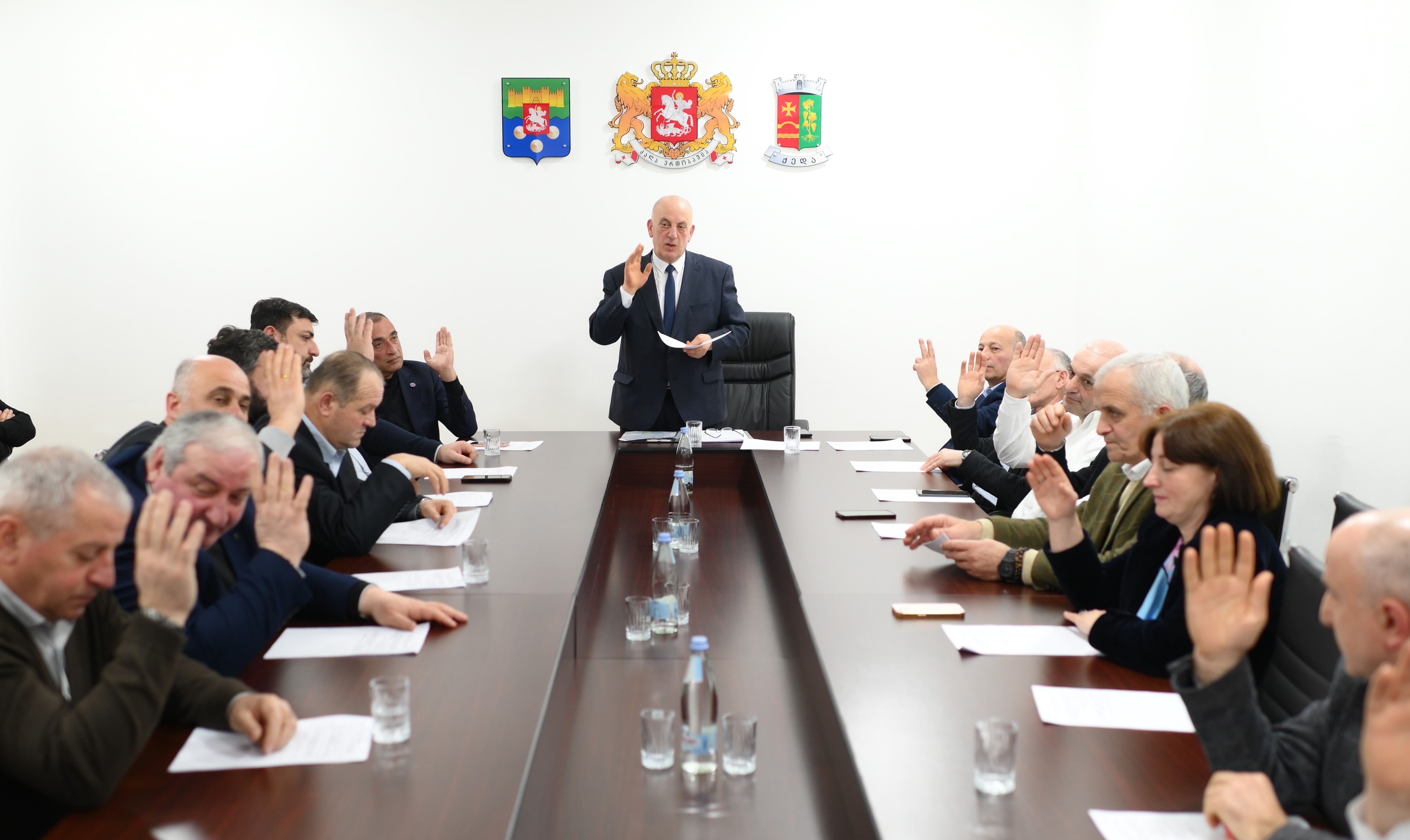 დღეს ქედის მუნიციპალიტეტის საკრებულოს მორიგი სხდომა გაიმართა