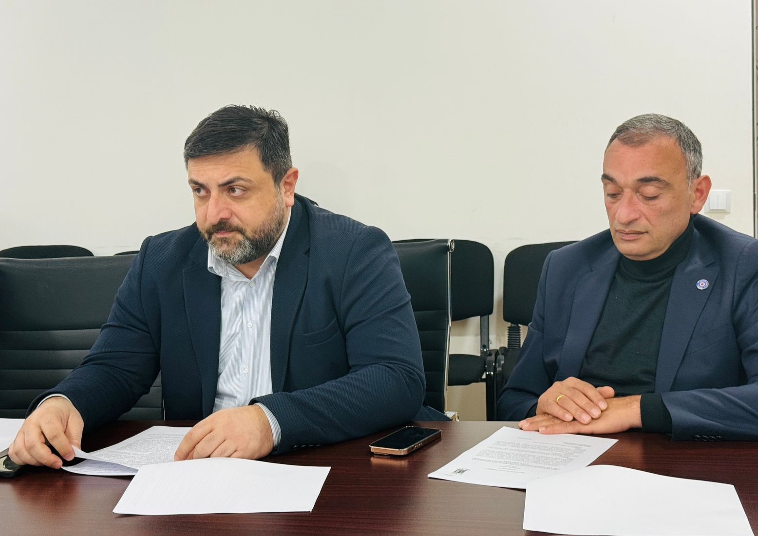 დღეს ქედის მუნიციპალიტეტის საკრებულოს მორიგი სხდომა გაიმართა