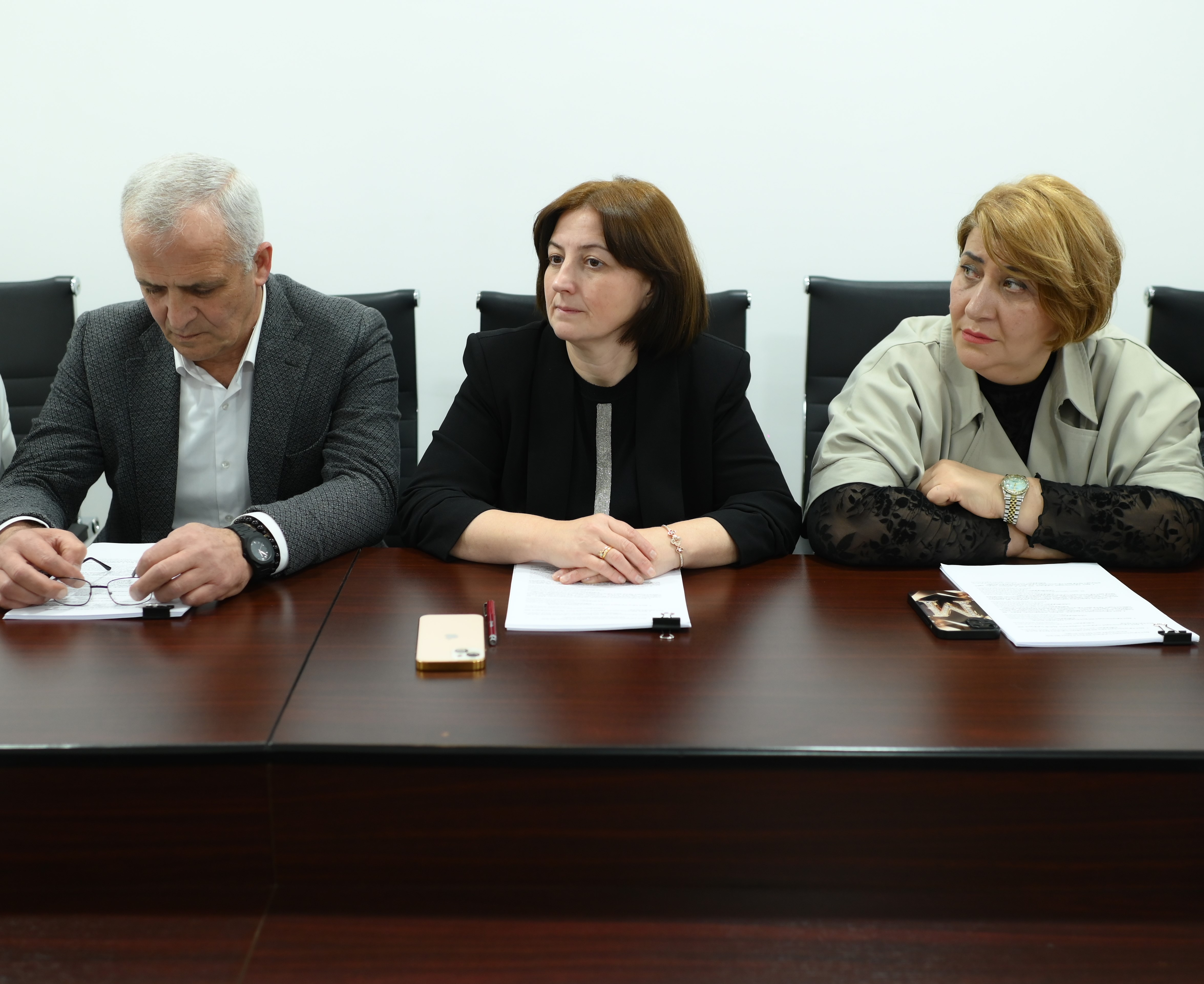 დღეს ქედის მუნიციპალიტეტის საკრებულოს მორიგ სხდომაზე მუნიციპალიტეტის მერის და საკრებულოს თავმჯდომარის ანგარიში მოისმინეს 