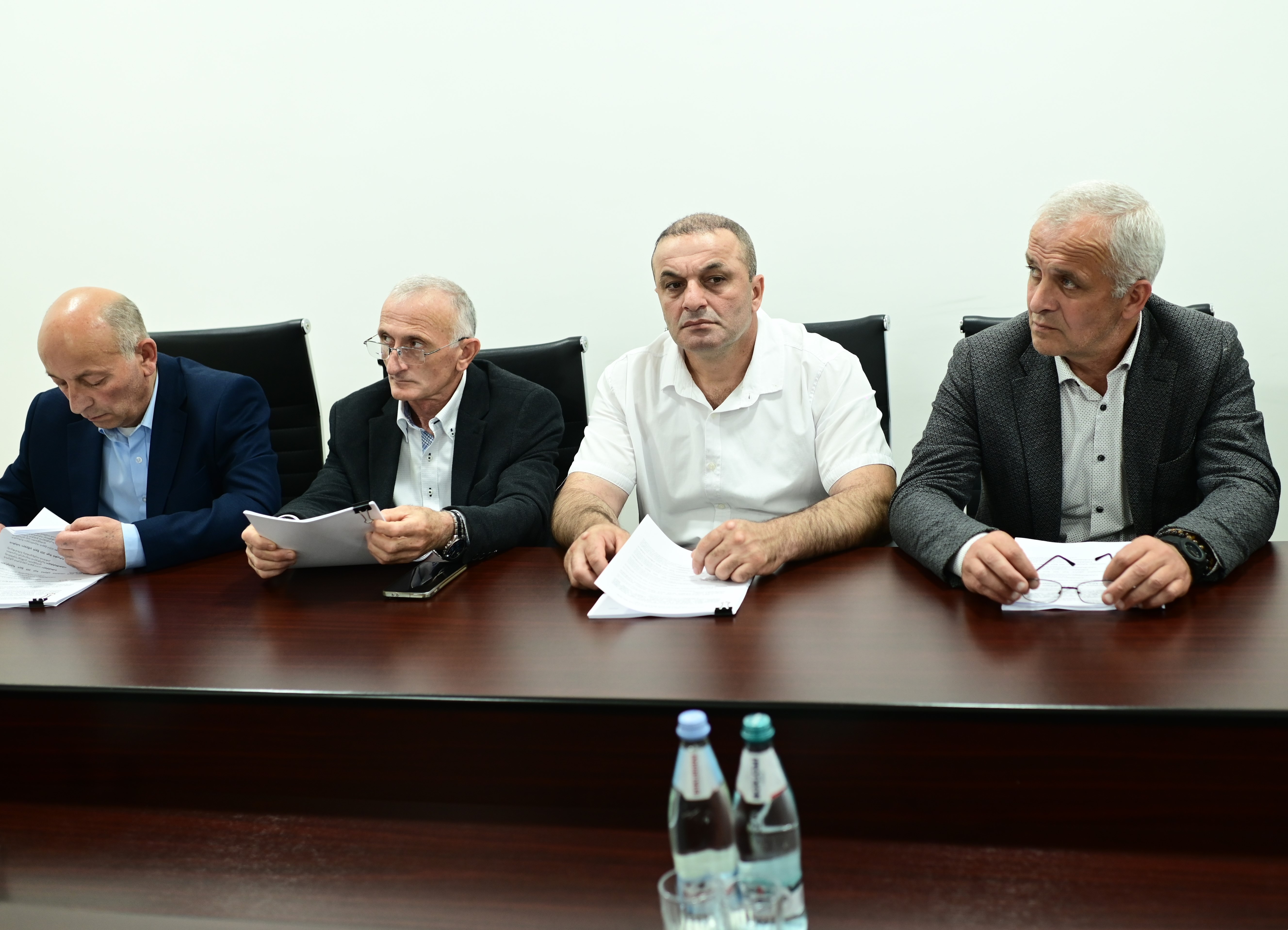 დღეს ქედის მუნიციპალიტეტის საკრებულოს მორიგი სხდომა გაიმართა