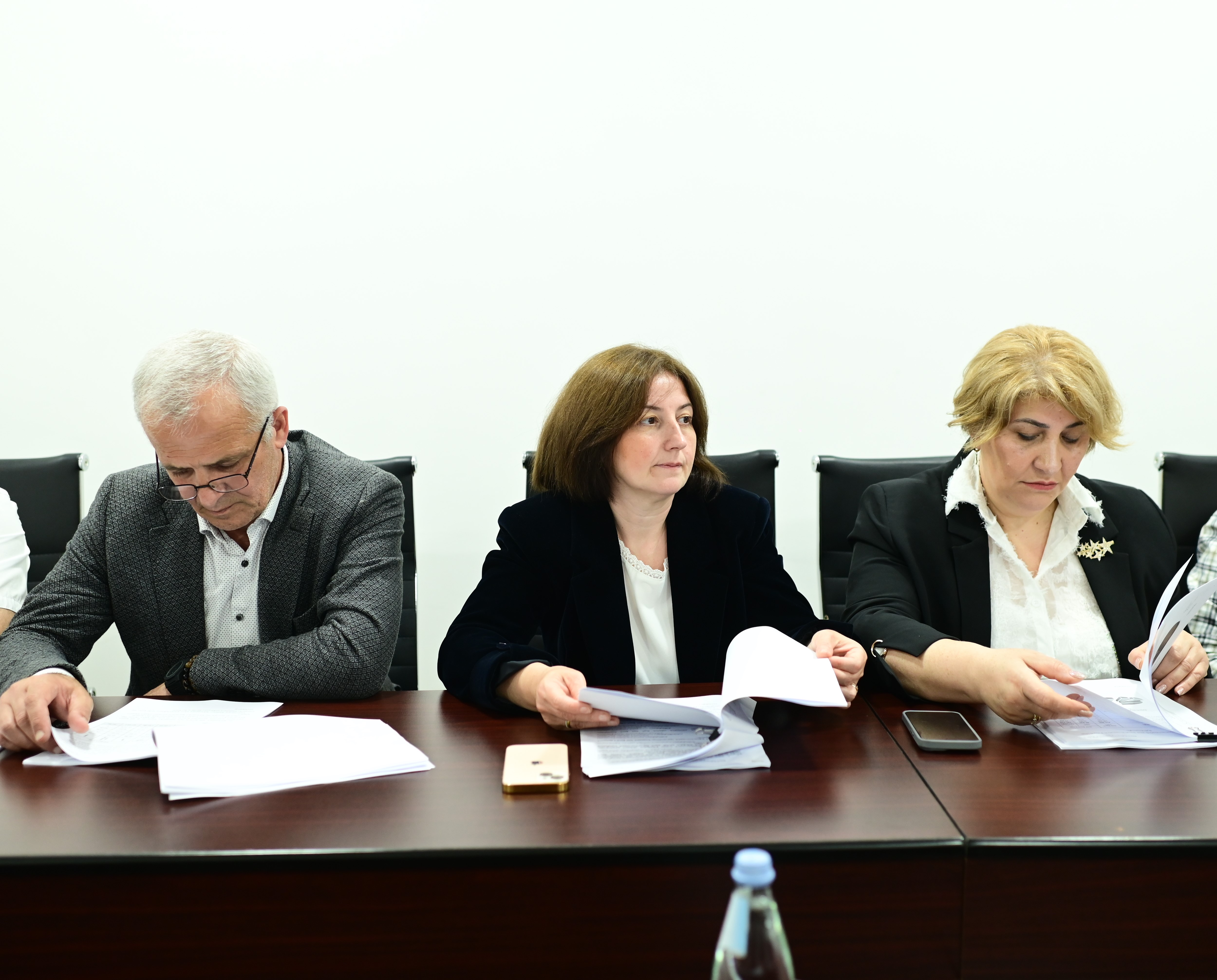 დღეს ქედის მუნიციპალიტეტის საკრებულოს მორიგი სხდომა გაიმართა