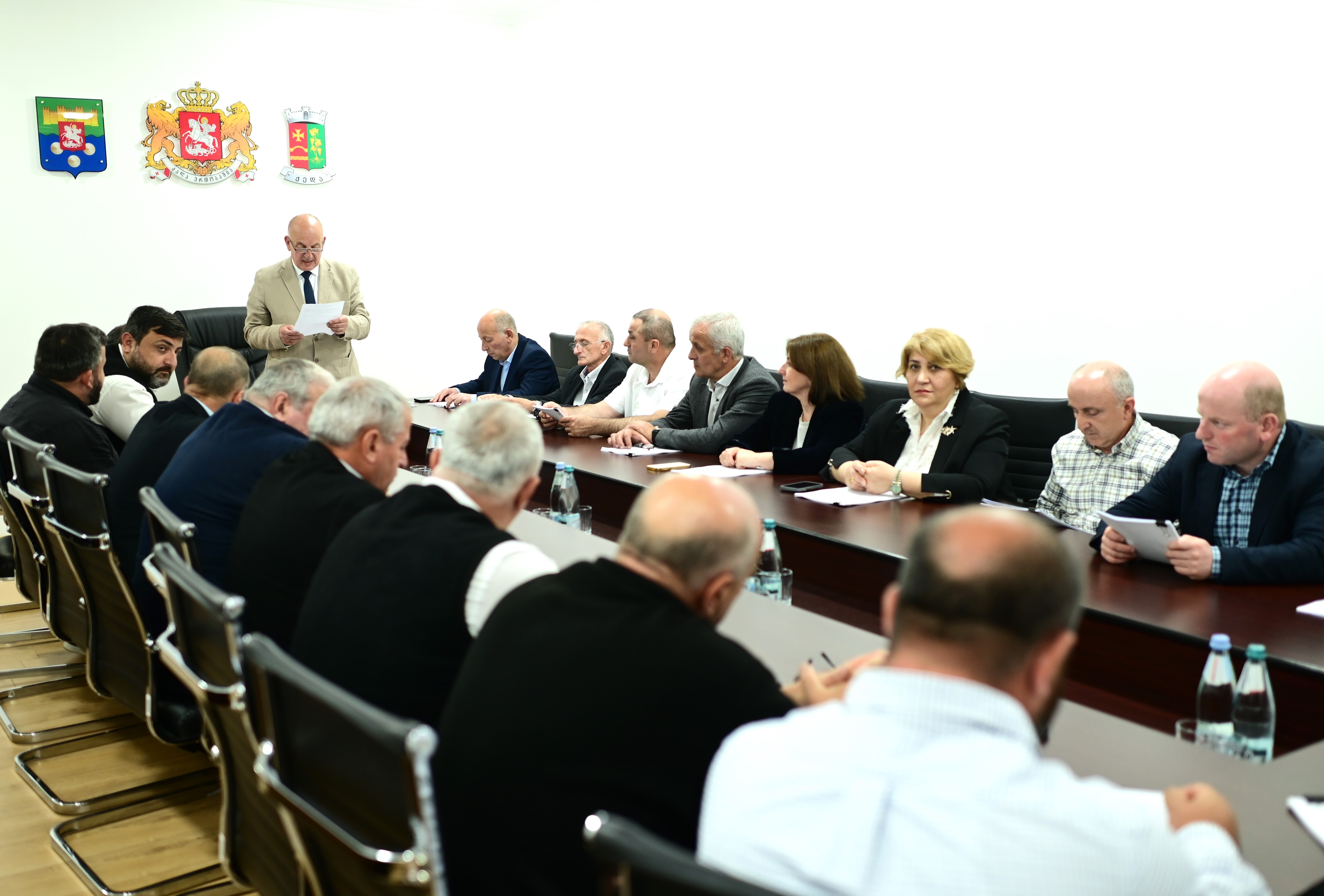 დღეს ქედის მუნიციპალიტეტის საკრებულოს მორიგი სხდომა გაიმართა