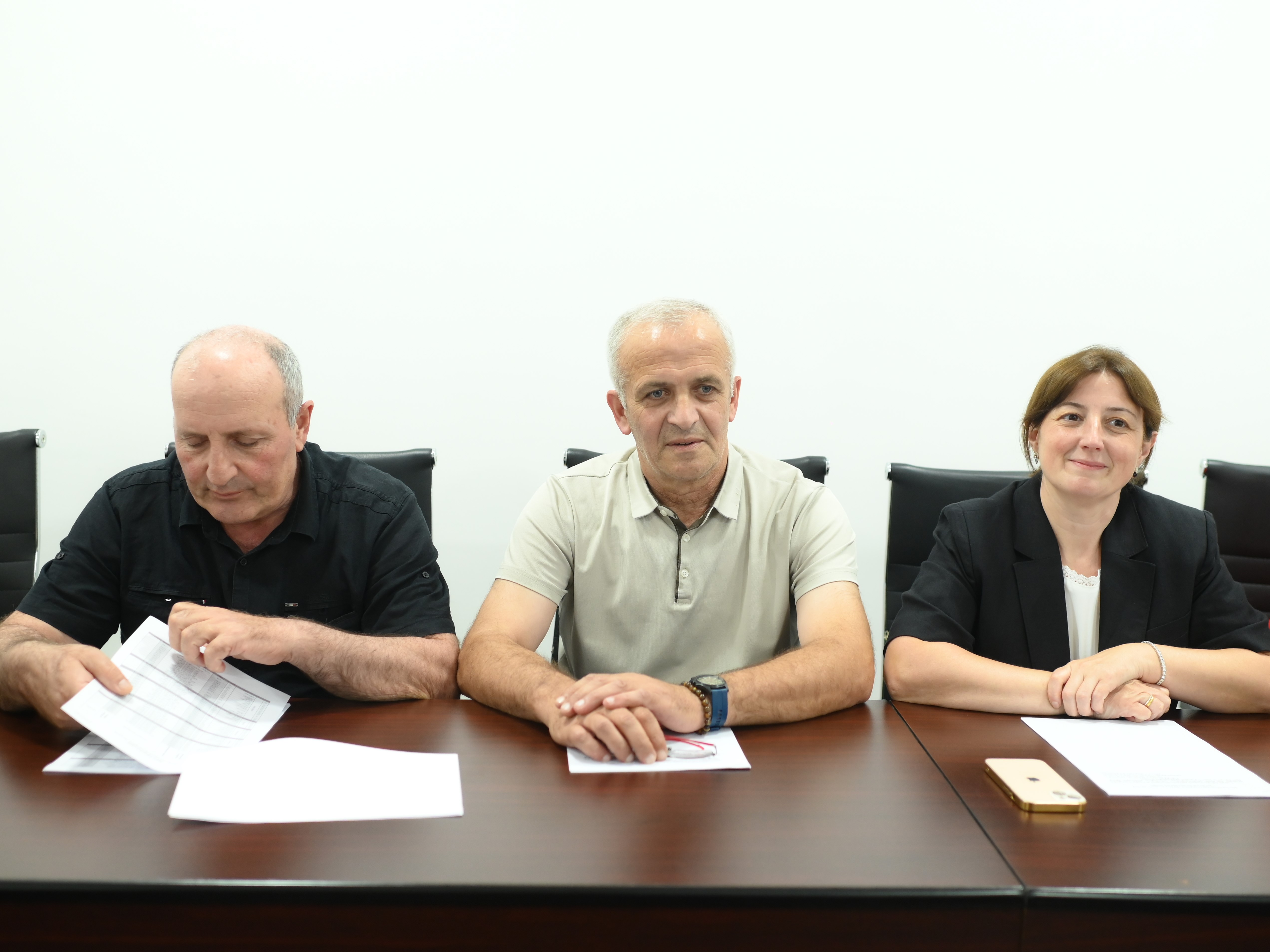 დღეს ქედის მუნიციპალიტეტის საკრებულოს რიგგარეშე სხდომა გაიმართა