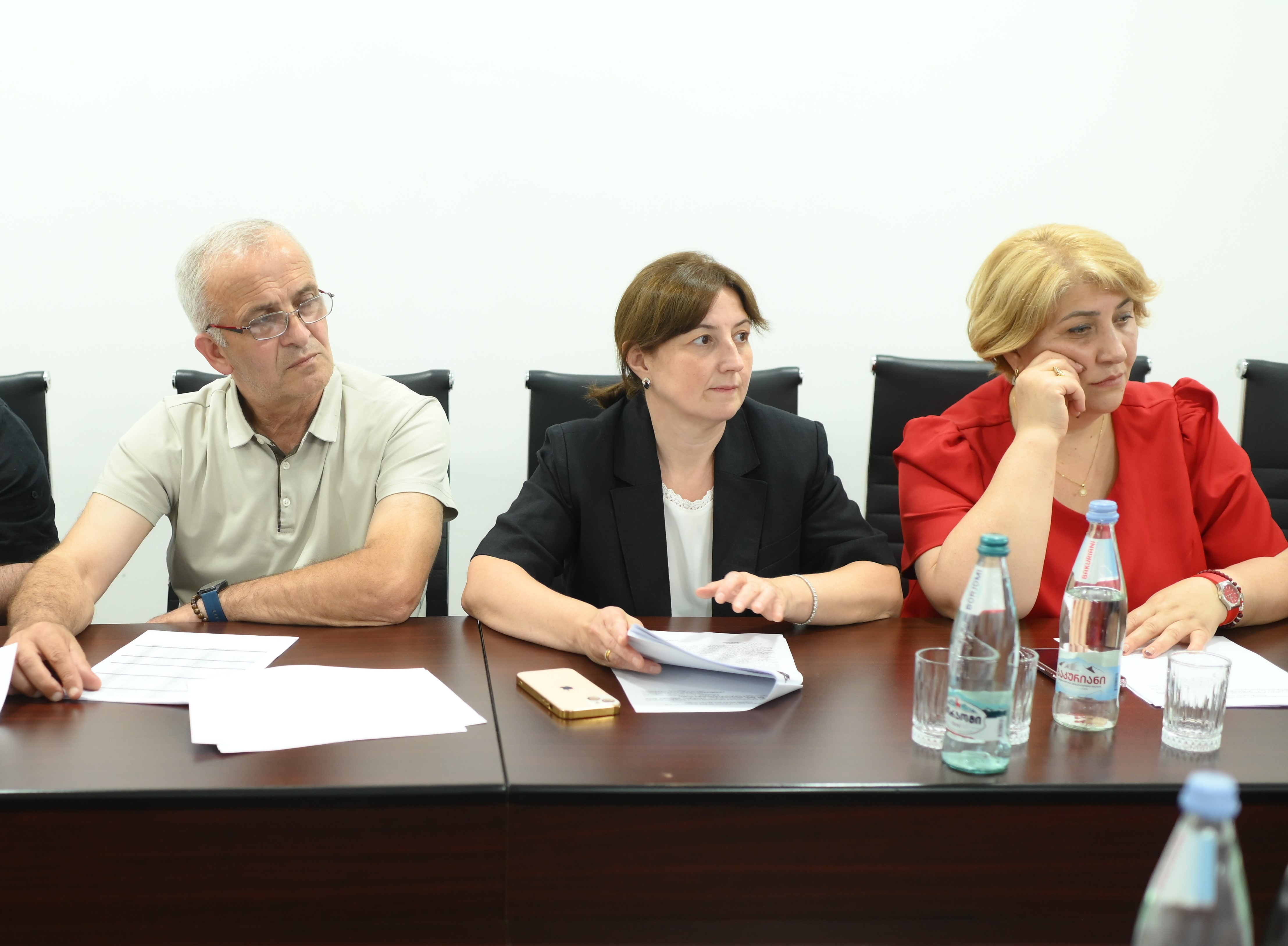 დღეს ქედის მუნიციპალიტეტის საკრებულოს რიგგარეშე სხდომა გაიმართა