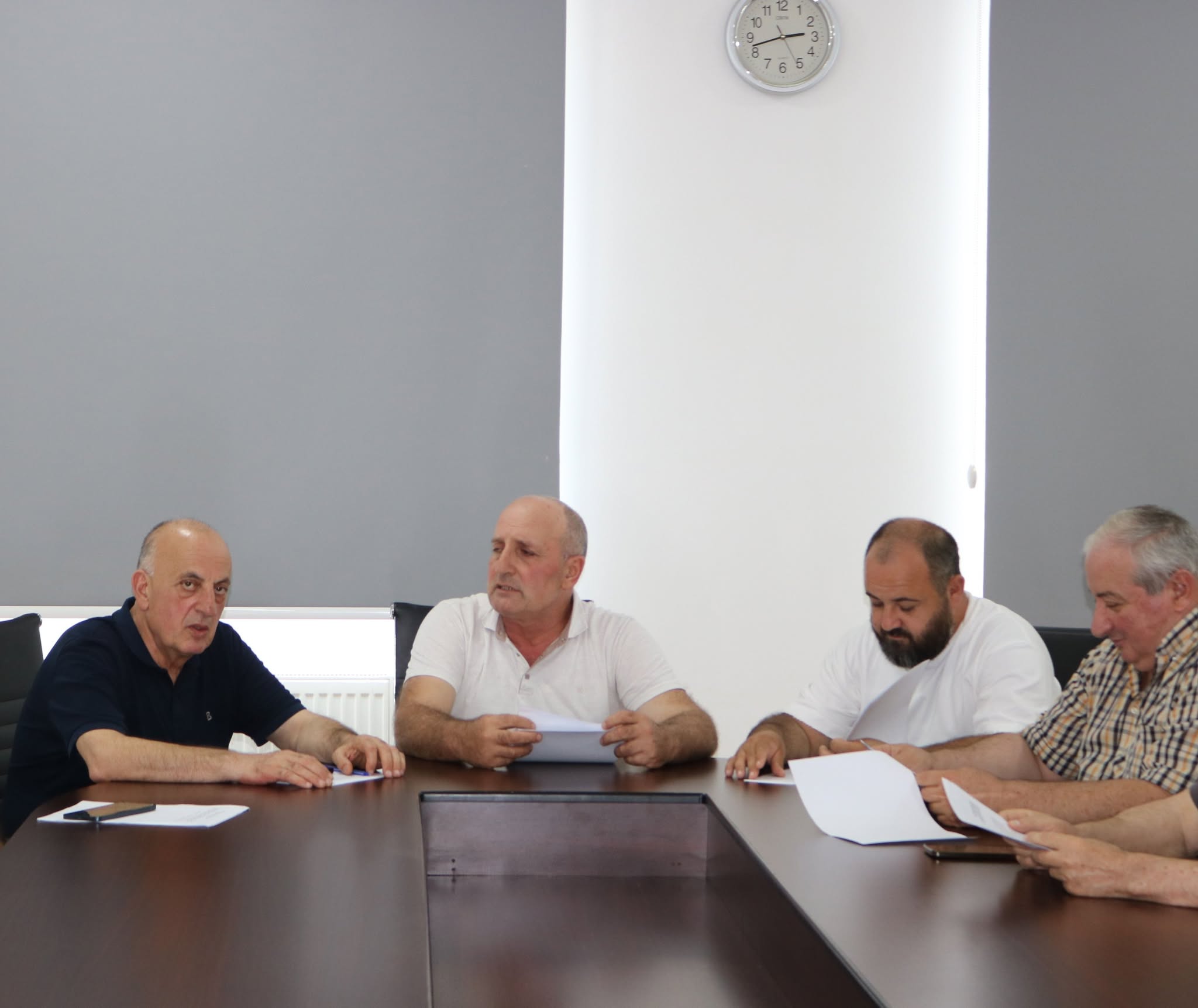 დღეს ქედის მუნიციპალიტეტის საკრებულოს მორიგი სხდომა გაიმართა