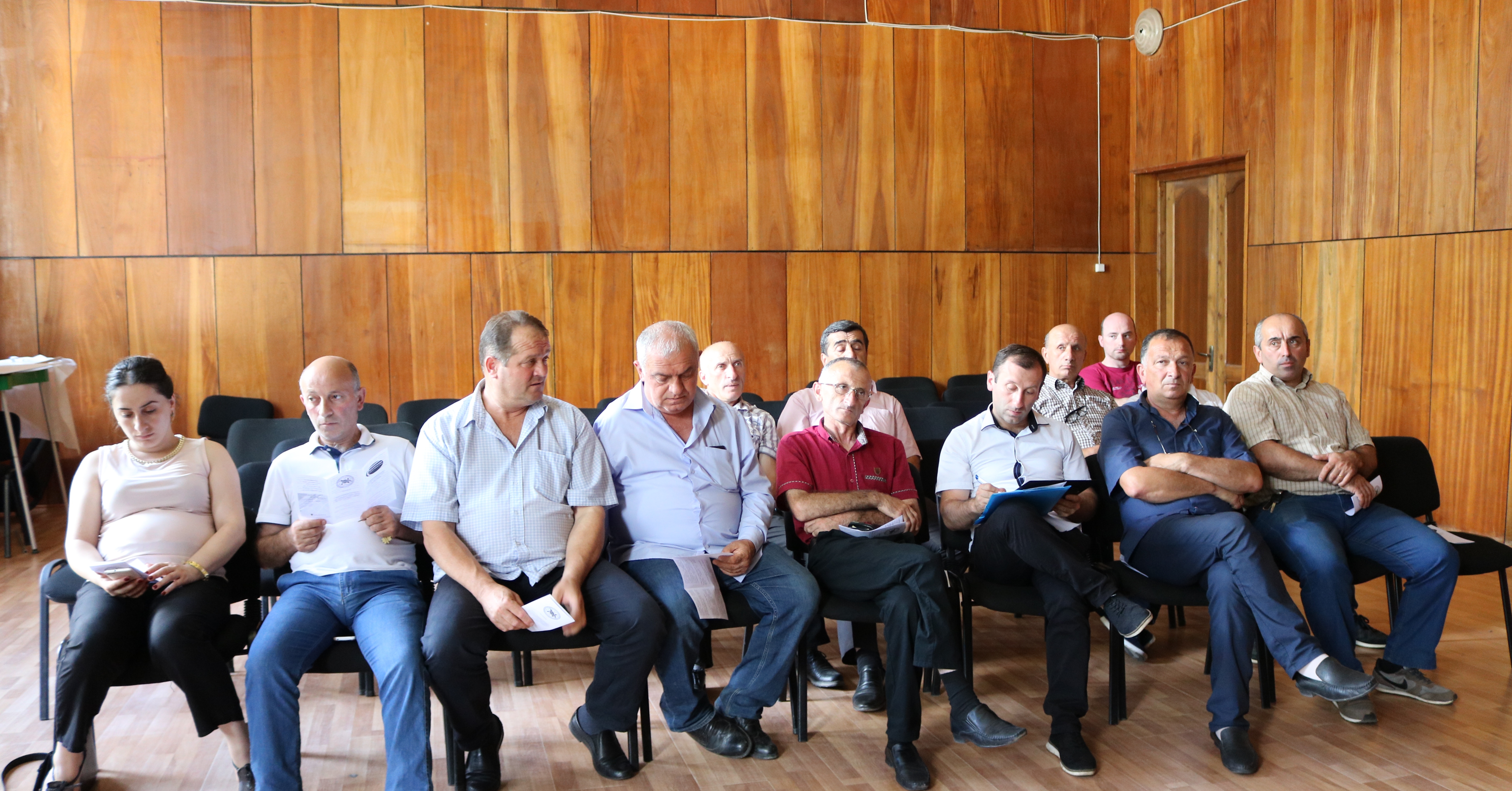 საინფორმაციო შეხვედრა ადგილობრივი თვითმმართველობის მოხელეებთან