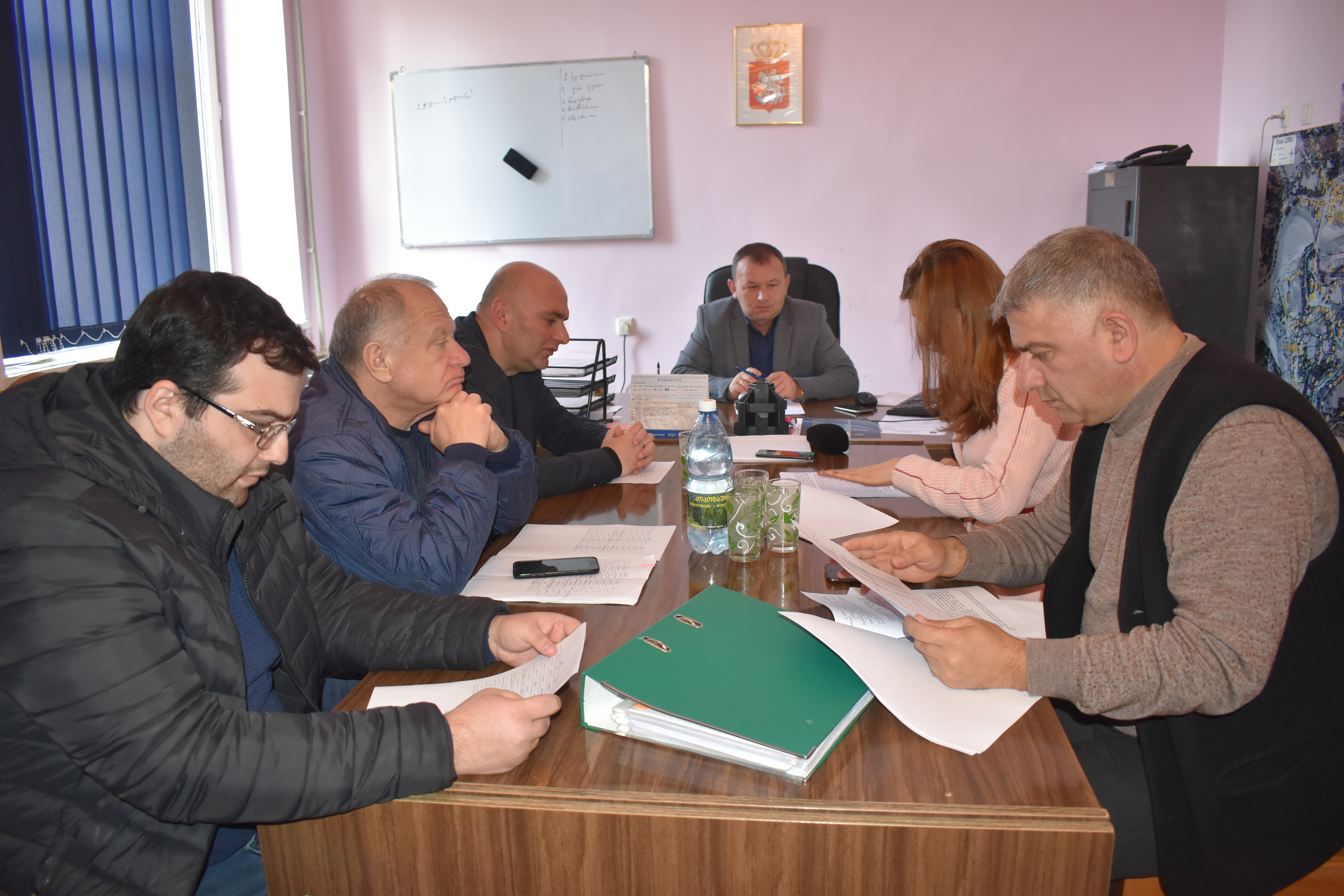 შერეულმა კომისიამ დაბაში ბინების განაწილების საკითხზე საბოლოოდ იმსჯელა