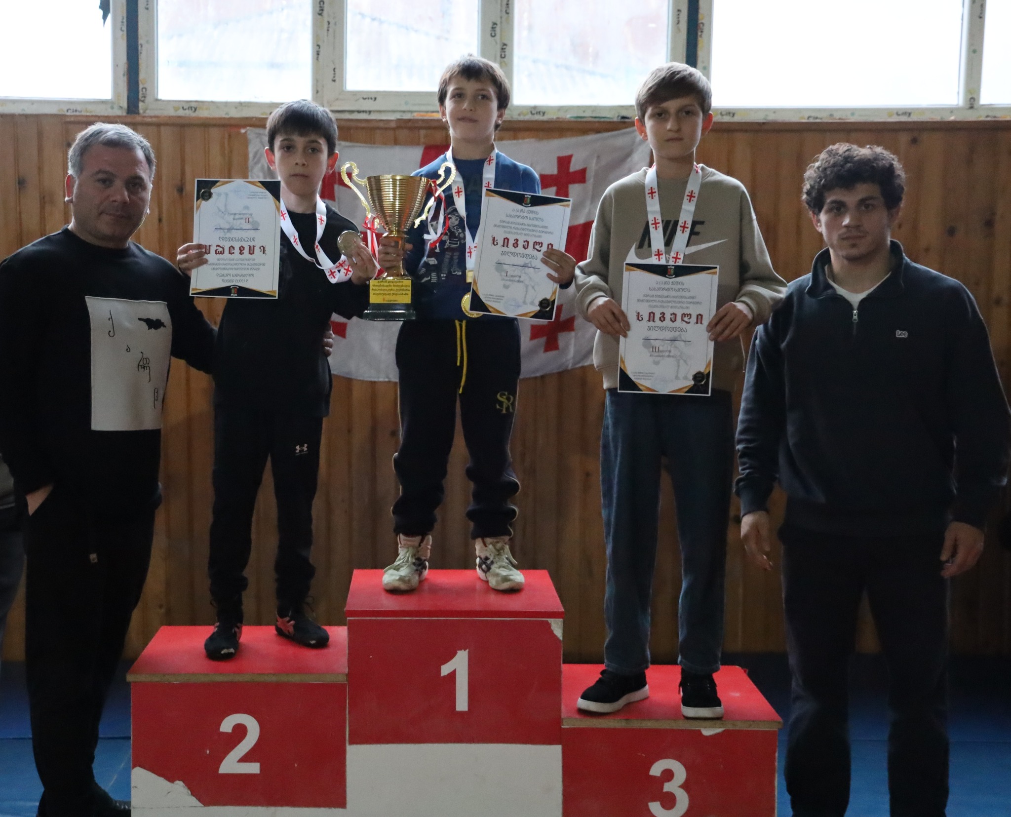 ქედის სასპორტო სკოლაში, თავისუფალ ჭიდაობაში რესპუბლიკური ტურნირი გაიმართა