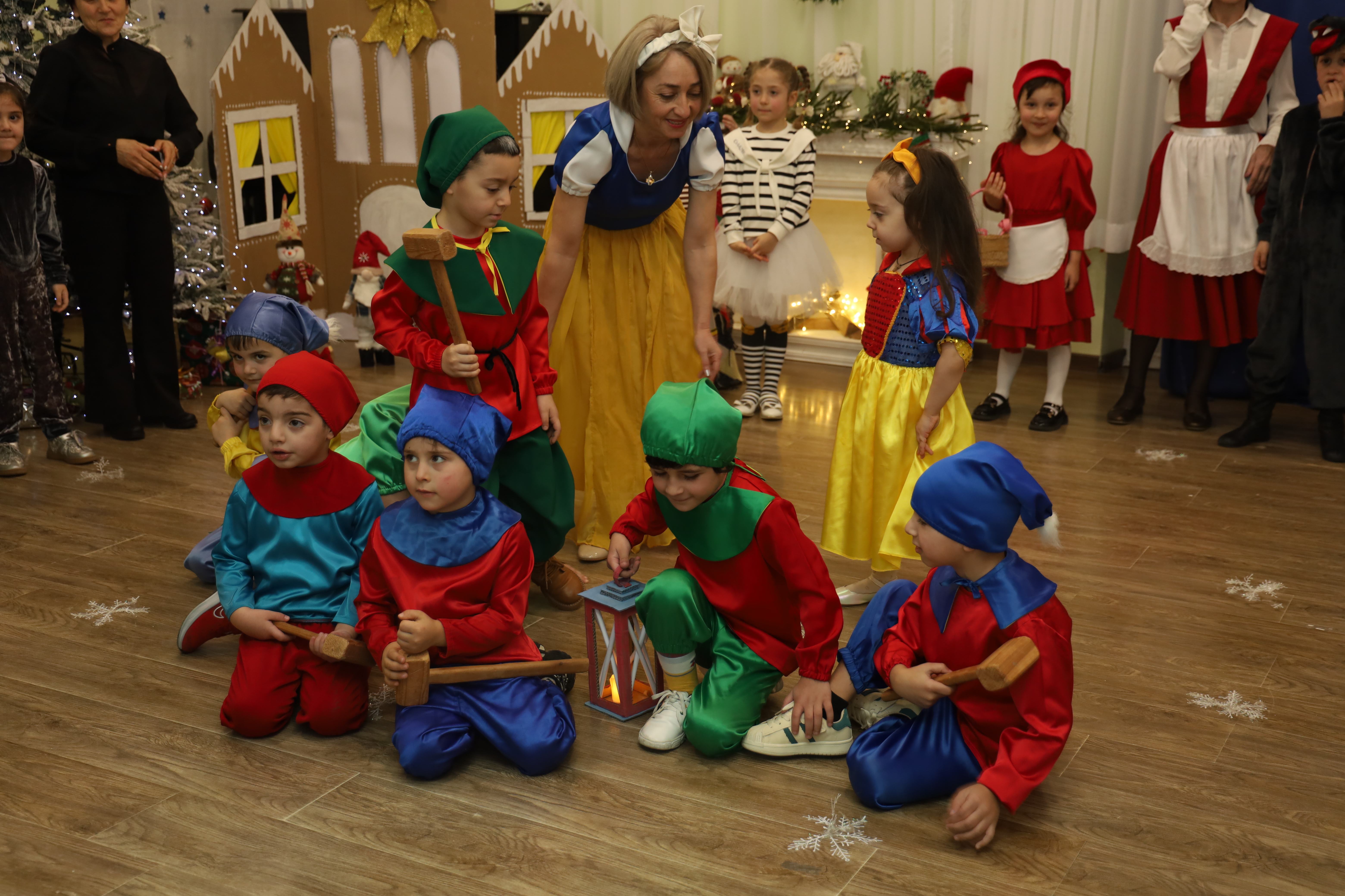 დაბა ქედის N1 ბაგა-ბაღში საახალწლო ღონისძიება გაიმართა