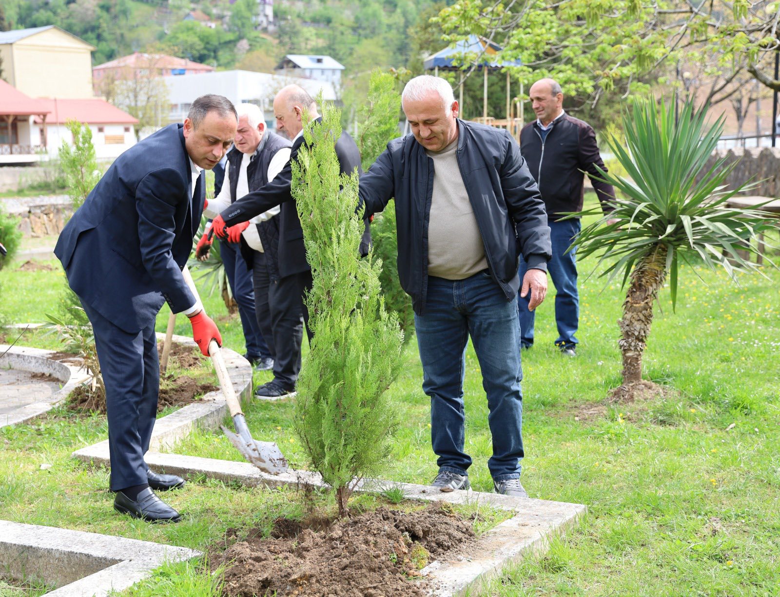 22 აპრილს დედამიწის დღე აღინიშნება